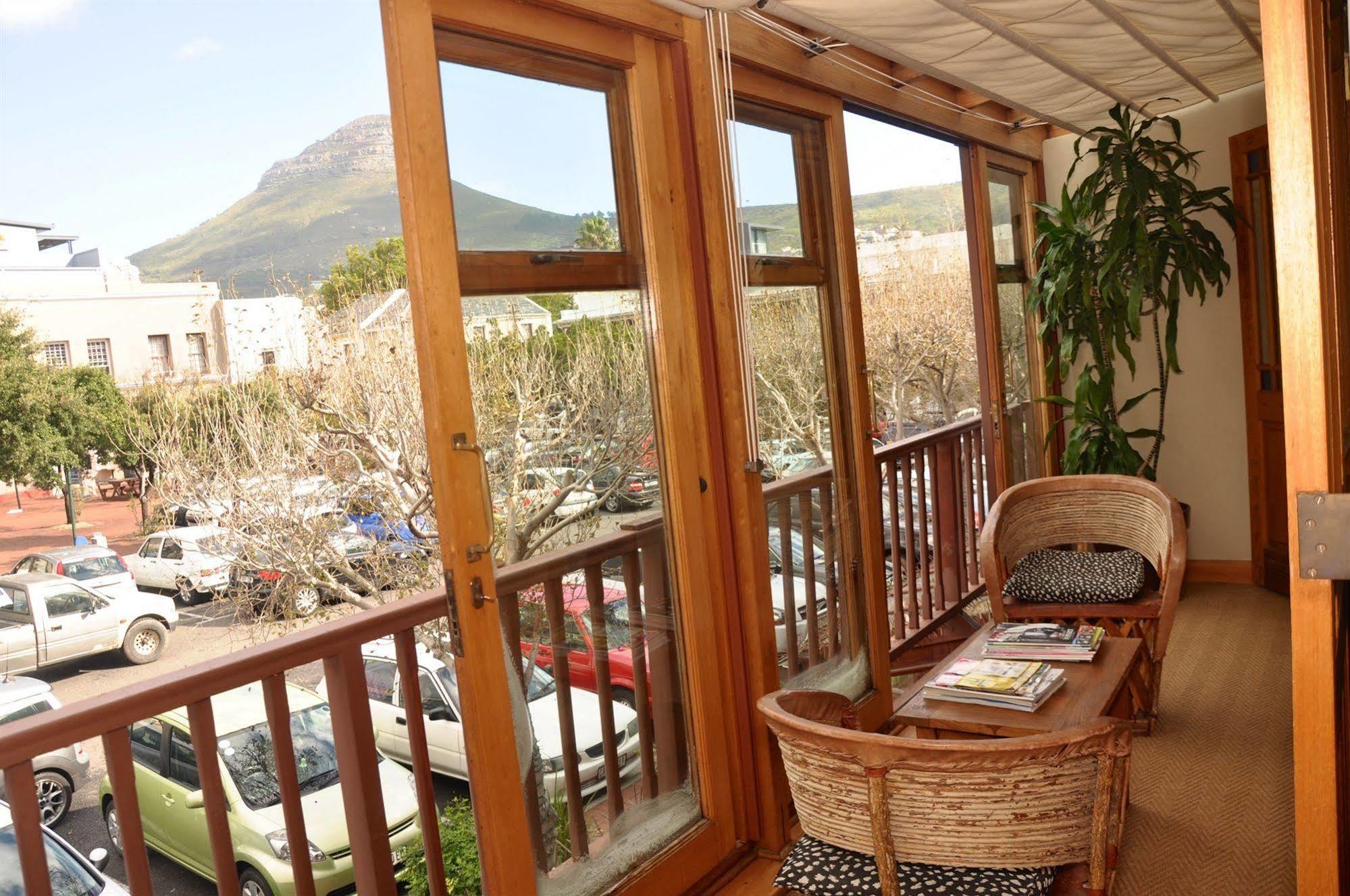 Ikhaya Lodge Cape Town Exterior foto